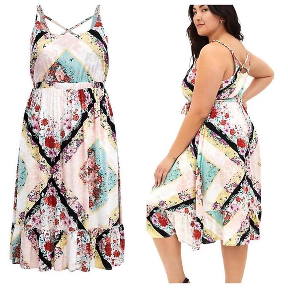 New Torrid 3 (3X 22/24) Strappy Floral Scarf Print Challis Tiered Sun Dress Boho - Picture 2 of 2